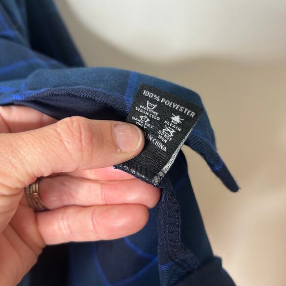 DIXXON Limited Edition Form and Function Snap On Blue Plaid Flannel Button Down - Picture 4 of 6